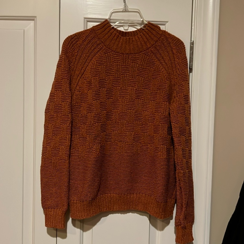 Prana 90% recycled cotton sweater, size medium.